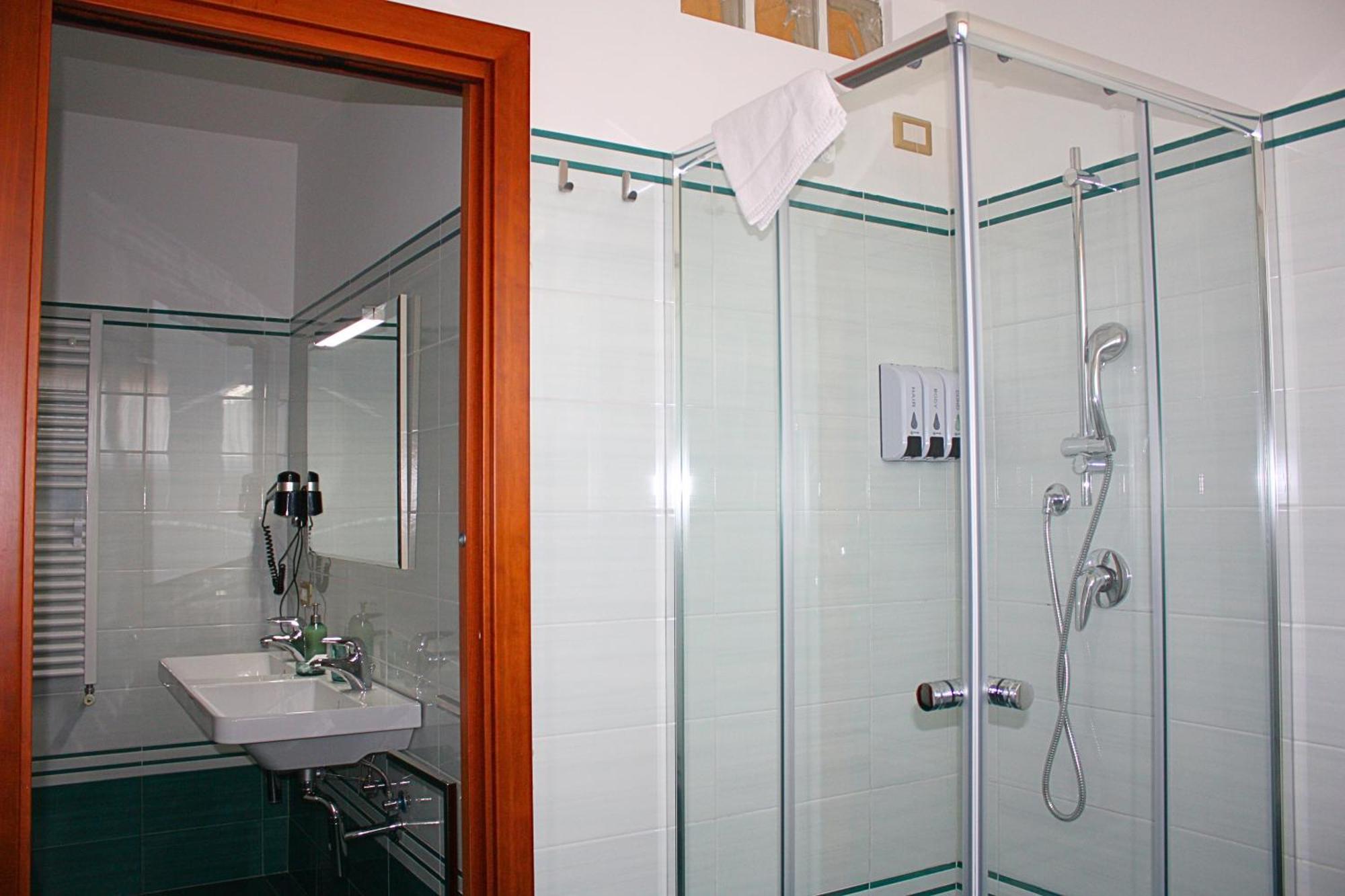 Hotel Sigis *